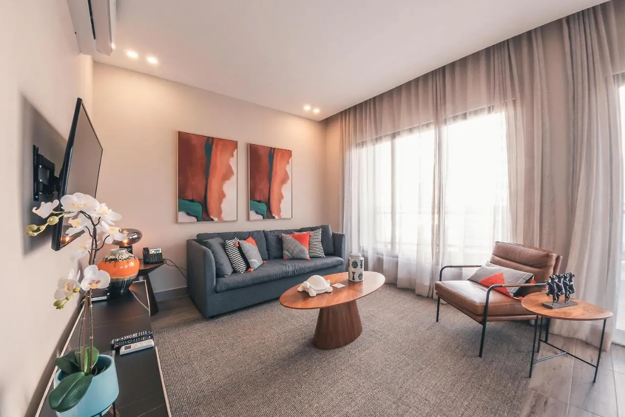 Fully Serviced Apartment At Regatta Living - 3B Santo Domingo