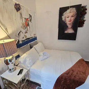  Apartamento Fabulous Rooftop 2 Colonial For 4 With Breakfast