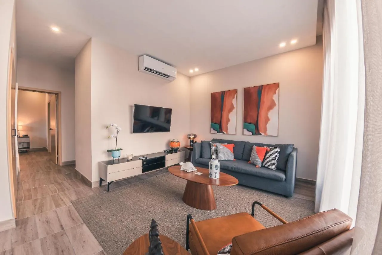 Fully Serviced Apartment At Regatta Living - 3B Santo Domingo