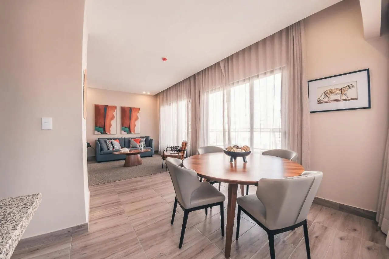 Fully Serviced Apartment At Regatta Living - 3B Santo Domingo